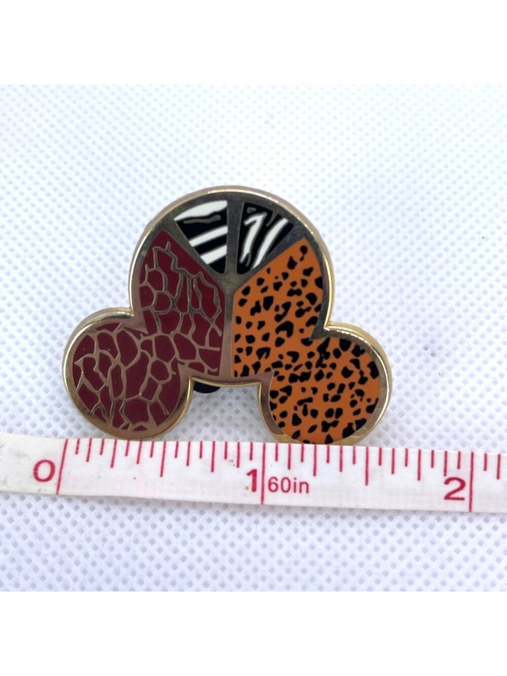 Disney Parks Animal Kingdom Adventure Mickey Mouse Safari Animal Peace Sign Pin - Picture 5 of 8